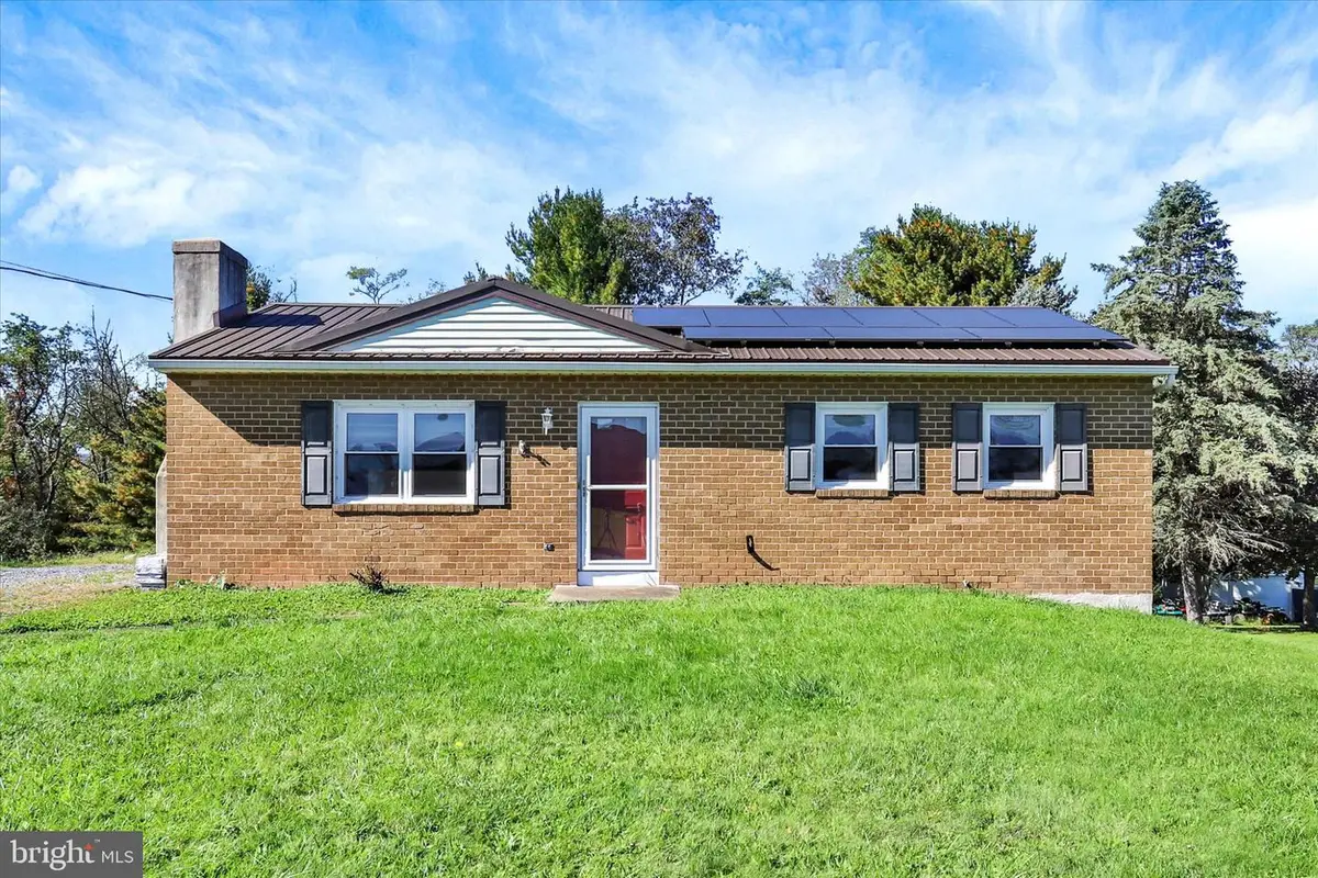 325 Burn Hill Rd, Shermans Dale, PA 17090 - #1