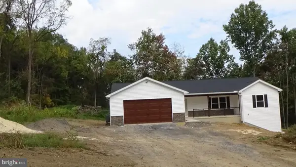 65 Eagle Ln, NEW BLOOMFIELD, PA 17068