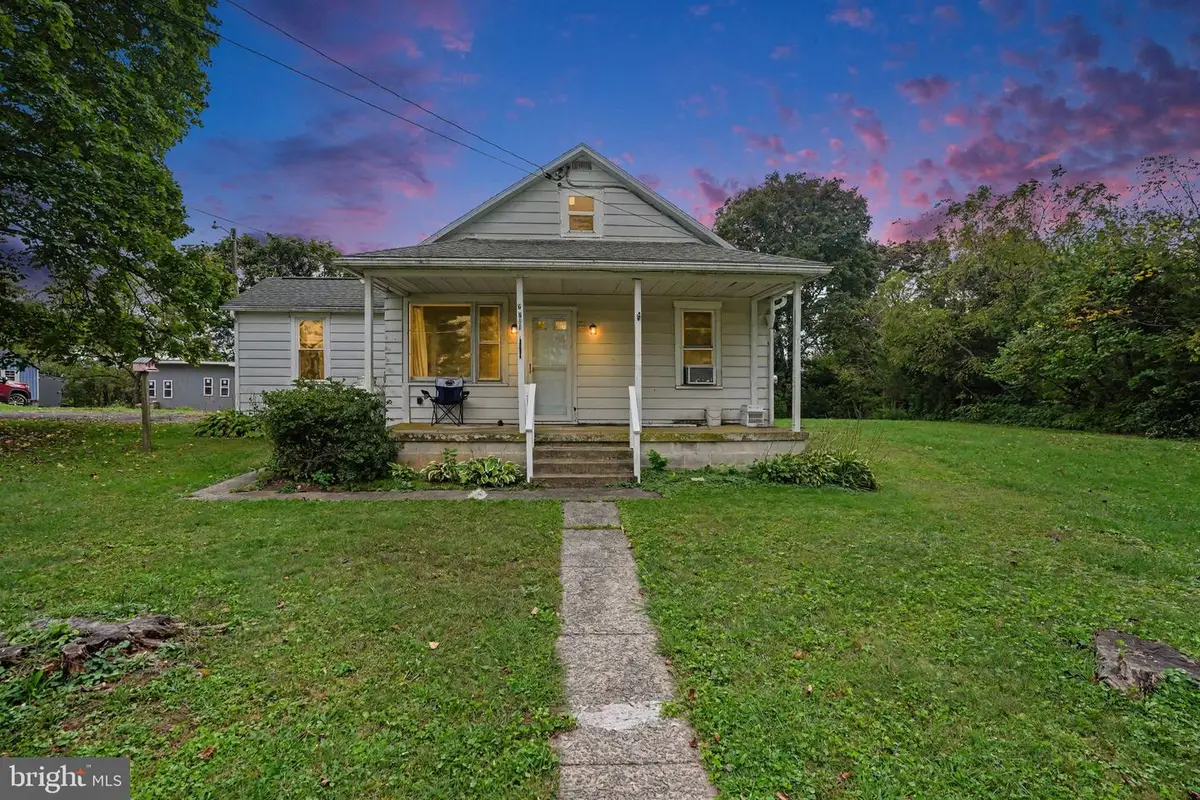 2701 Middle Ridge Rd, Newport, PA 17074 - #1