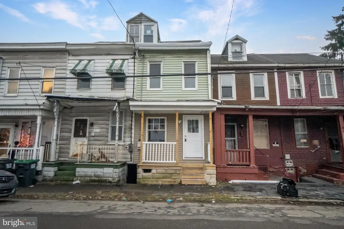 614 W Market St, Mahanoy City, PA 17948 - Image #1