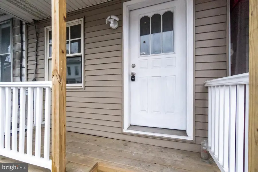 614 W Market St, Mahanoy City, PA 17948 - Image #2