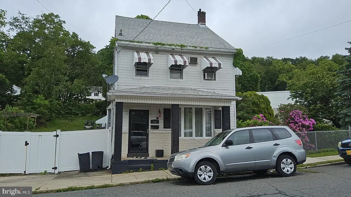 337 Coal St, Port Carbon, PA 17965 - Image #1