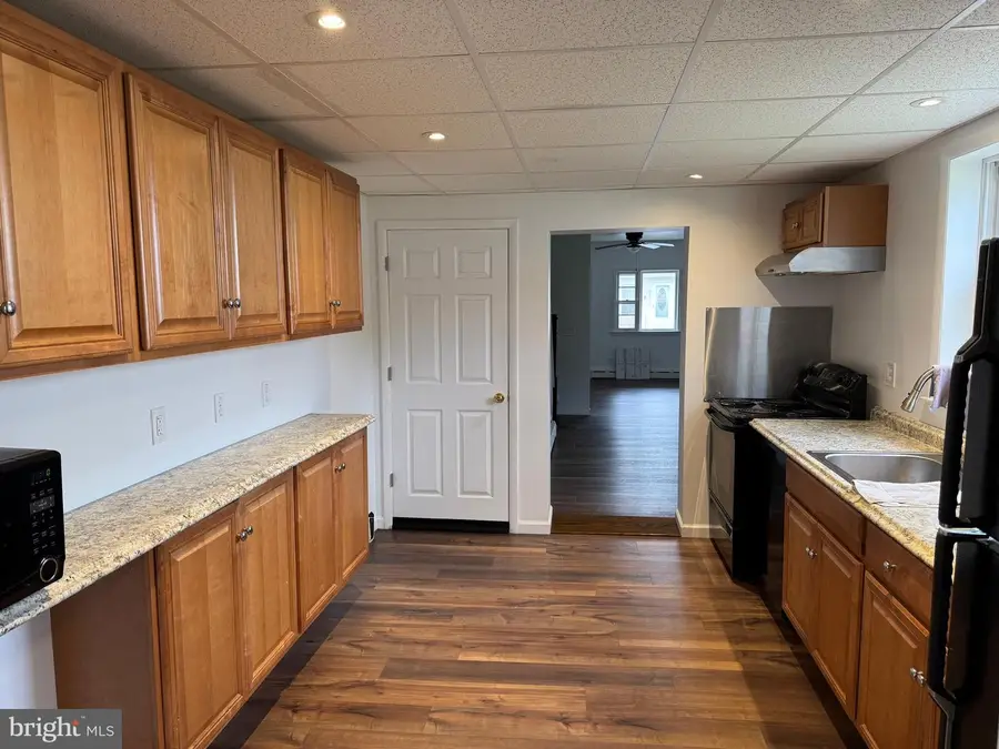 26 Main St, Middleport, PA 17953 - Image #2