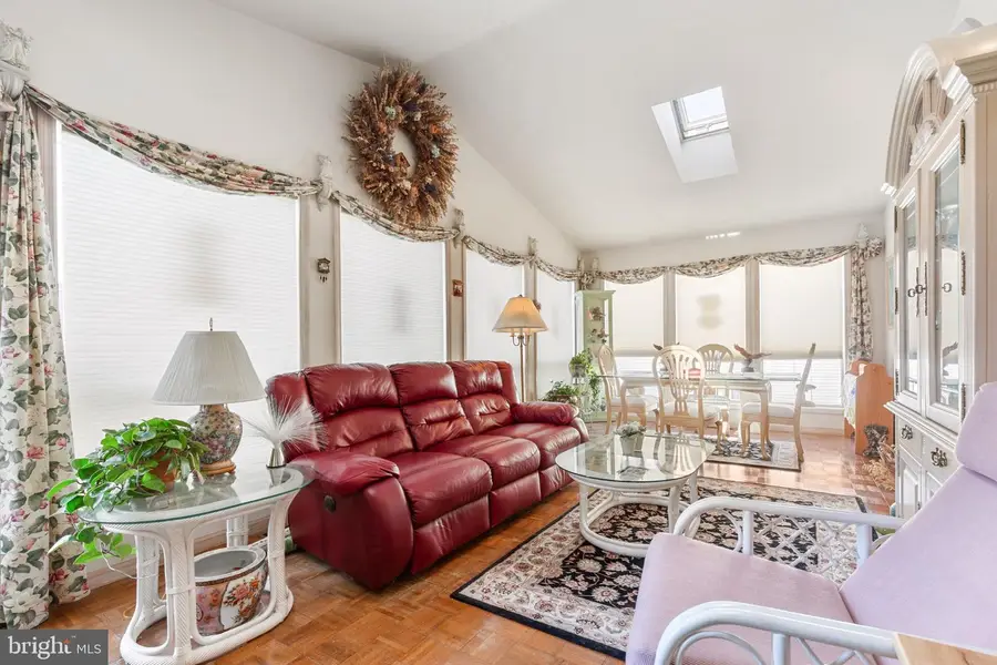 500 W Lloyd St, Shenandoah, PA 17976 - Image #2