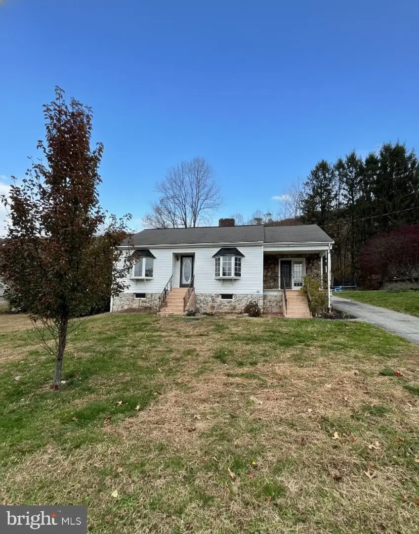 1012 Fountain St, Ashland, PA 17921 - Image #1