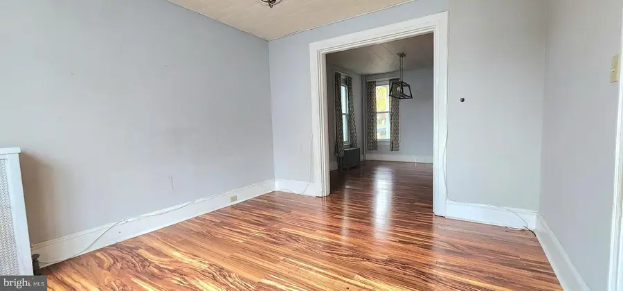 705 W Race St, Pottsville, PA 17901 - Image #3