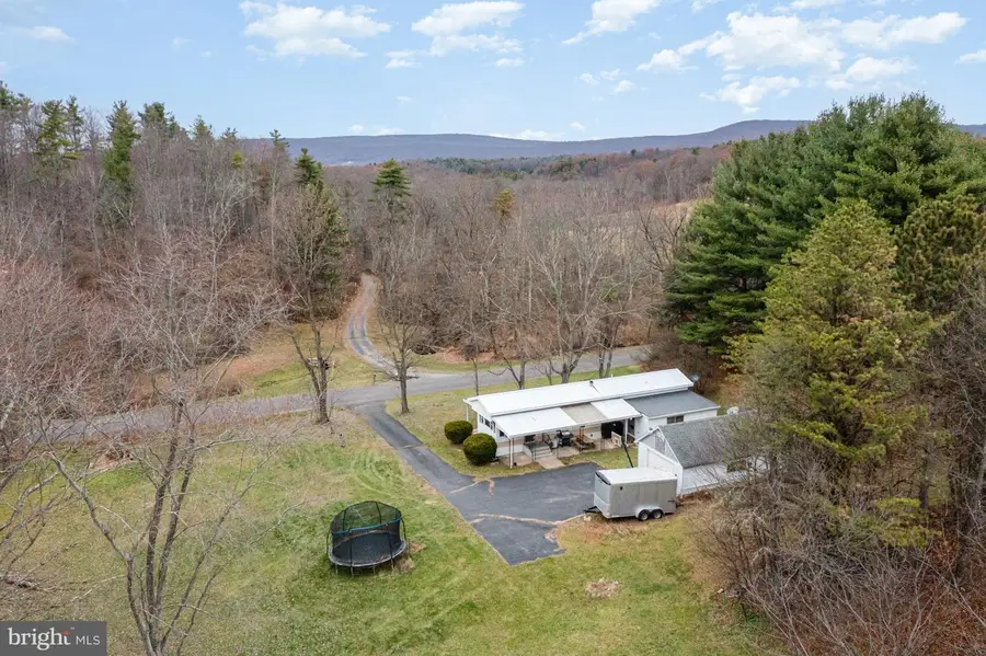 33 Ferndale Rd, Zion Grove, PA 17985 - Image #2