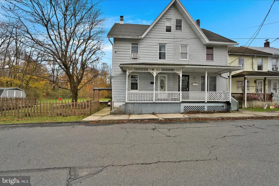 16 Canal St, Pine Grove, PA 17963 - Image #2