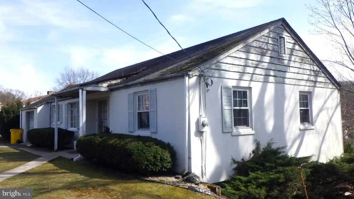 43 Longview Dr, Schuylkill Haven, PA 17972 - Image #1