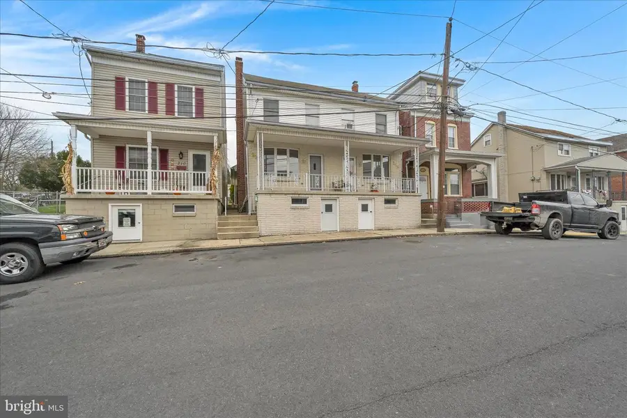 212 Broad St, Saint Clair, PA 17970 - Image #2