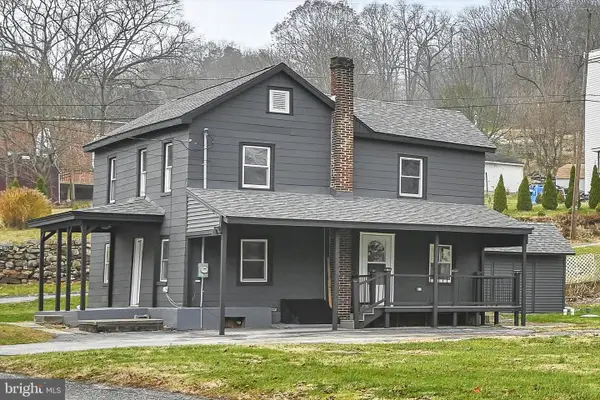 1021 S Schuylkill St, PORT CLINTON, PA 19549