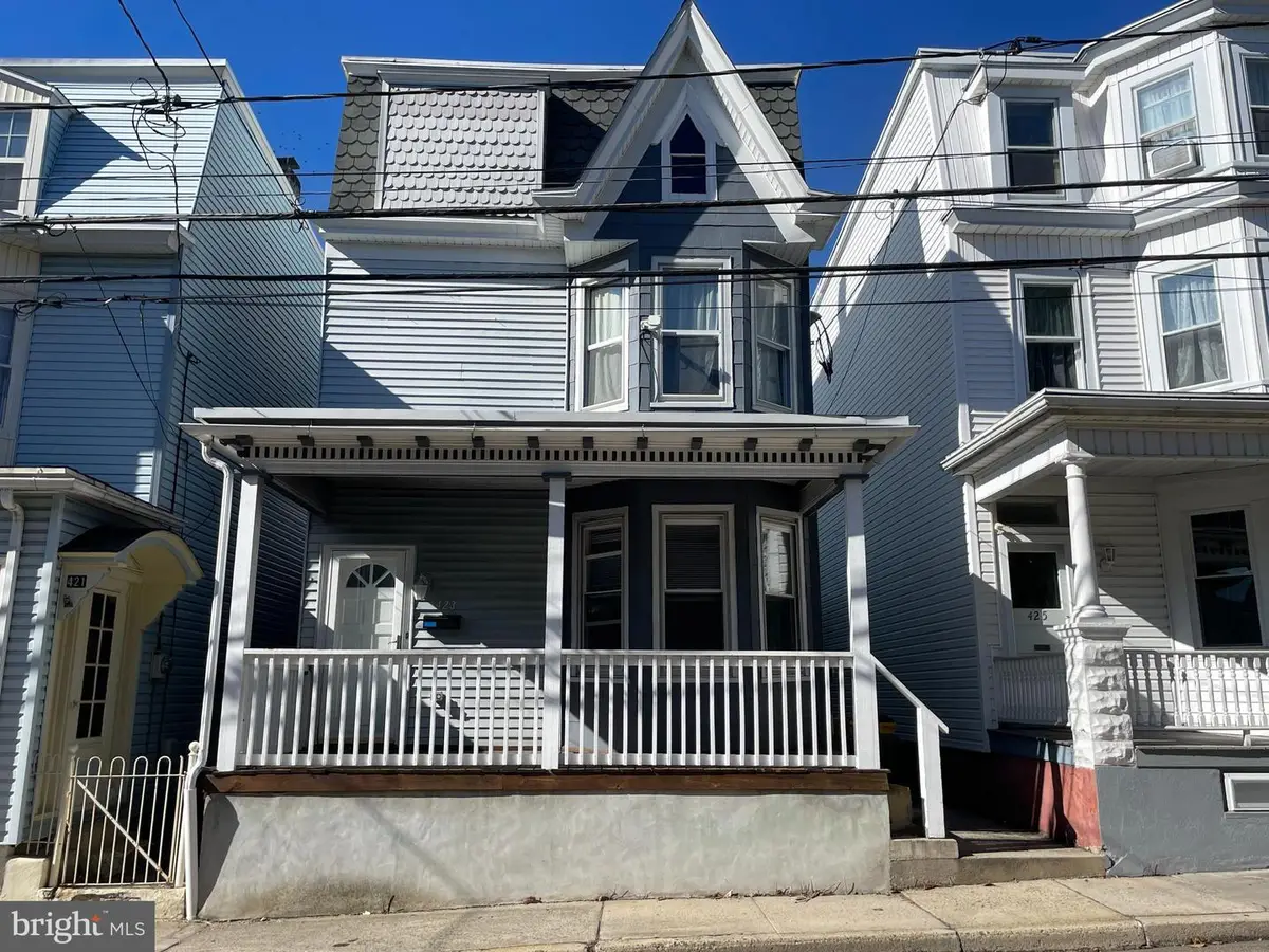423 E Union St, Schuylkill Haven, PA 17972 - Image #1