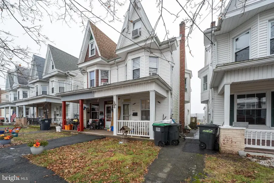 414 W Washington St, Frackville, PA 17931 - Image #2