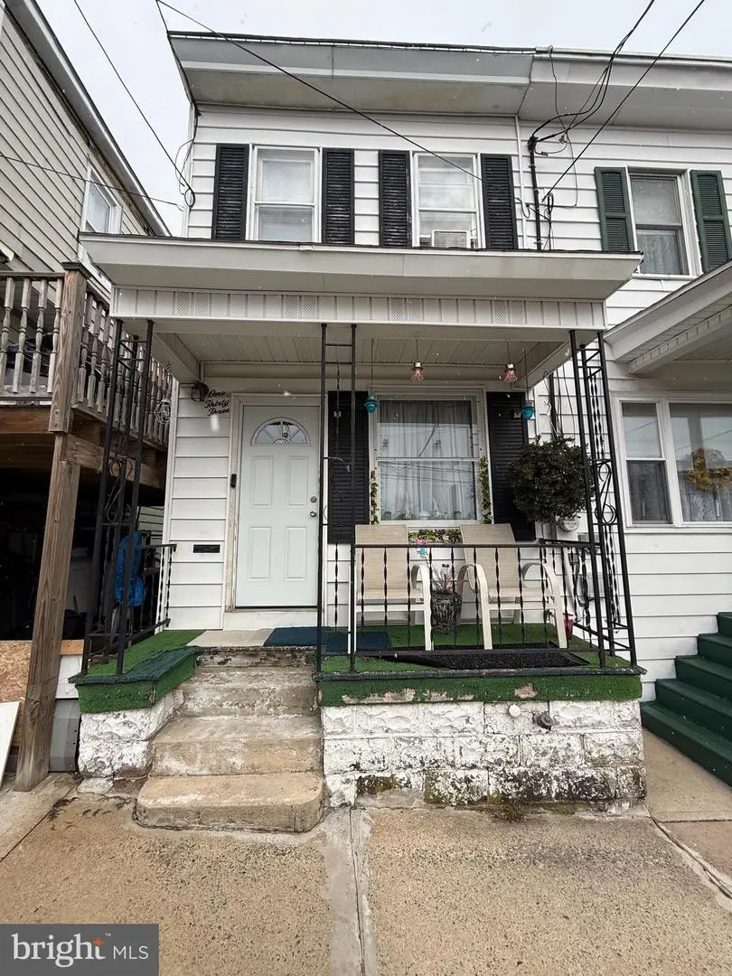 133 N Gilbert St, Shenandoah, PA 17976 - Image #1