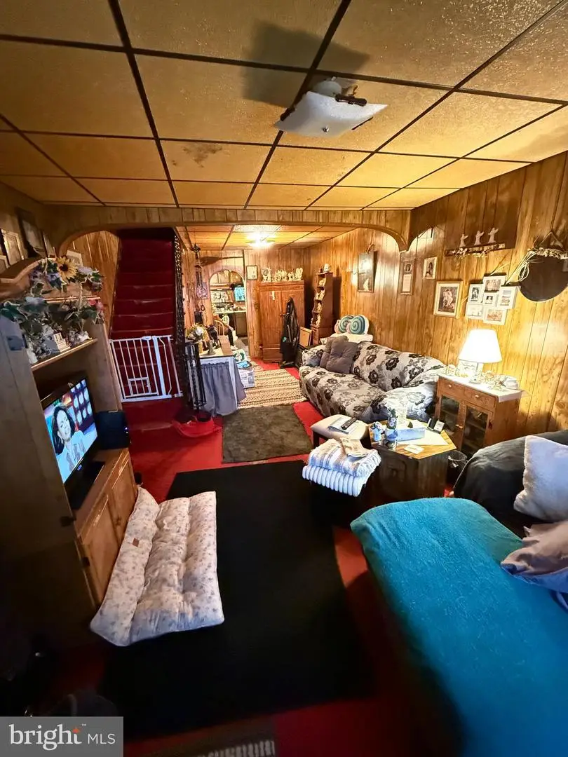 133 N Gilbert St, Shenandoah, PA 17976 - Image #3