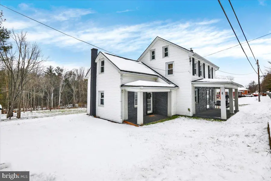 65 Mexico Rd, Pine Grove, PA 17963 - Image #2