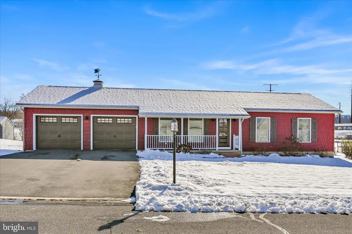 612 Orchard Ave, Schuylkill Haven, PA 17972 - Image #1