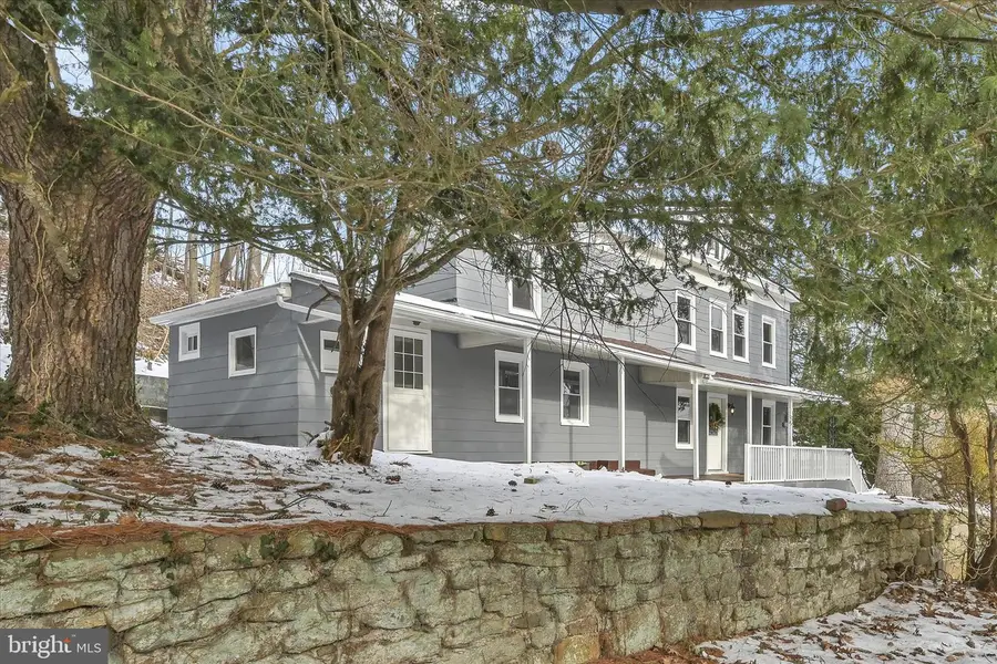 2 E Edgar Lewis St, Minersville, PA 17954 - Image #3