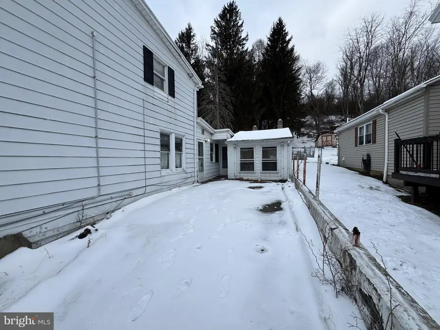 4 Trenton, Mahanoy City, PA 17948 - Image #2