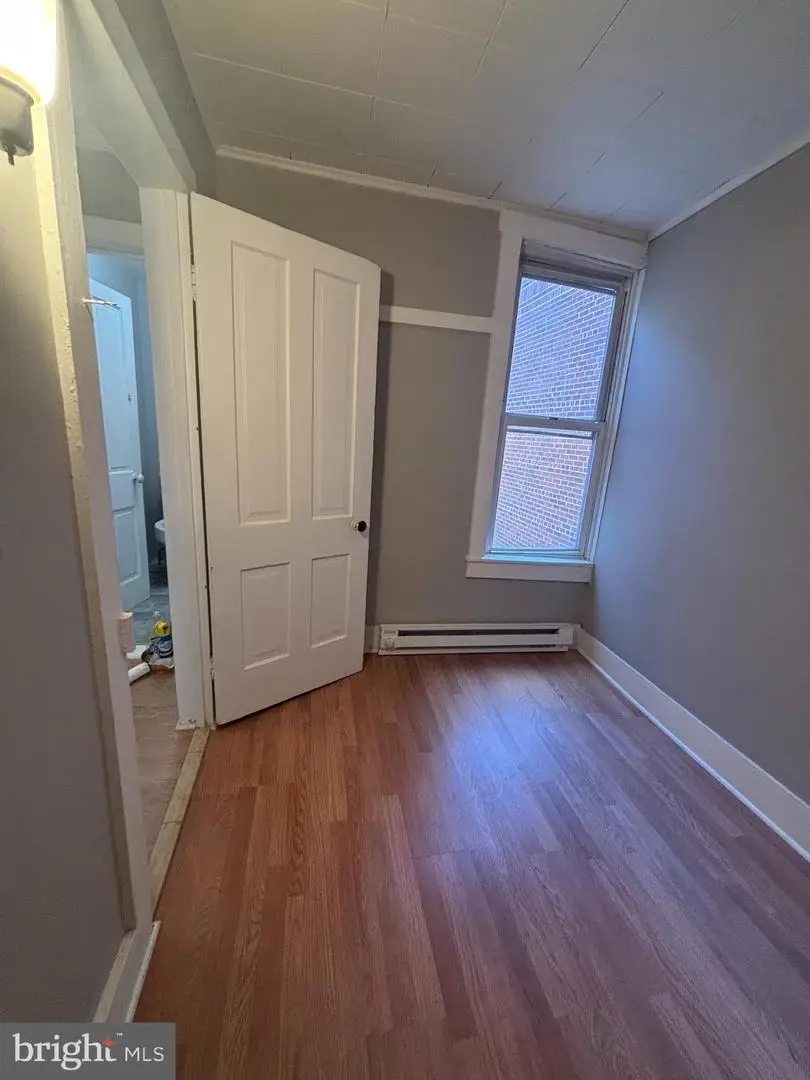 129 N White St, Shenandoah, PA 17976 - Image #2