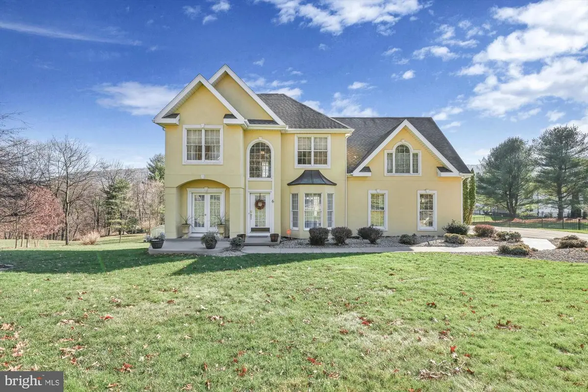 6 Jackson Rd, Pottsville, PA 17901 - Image #1