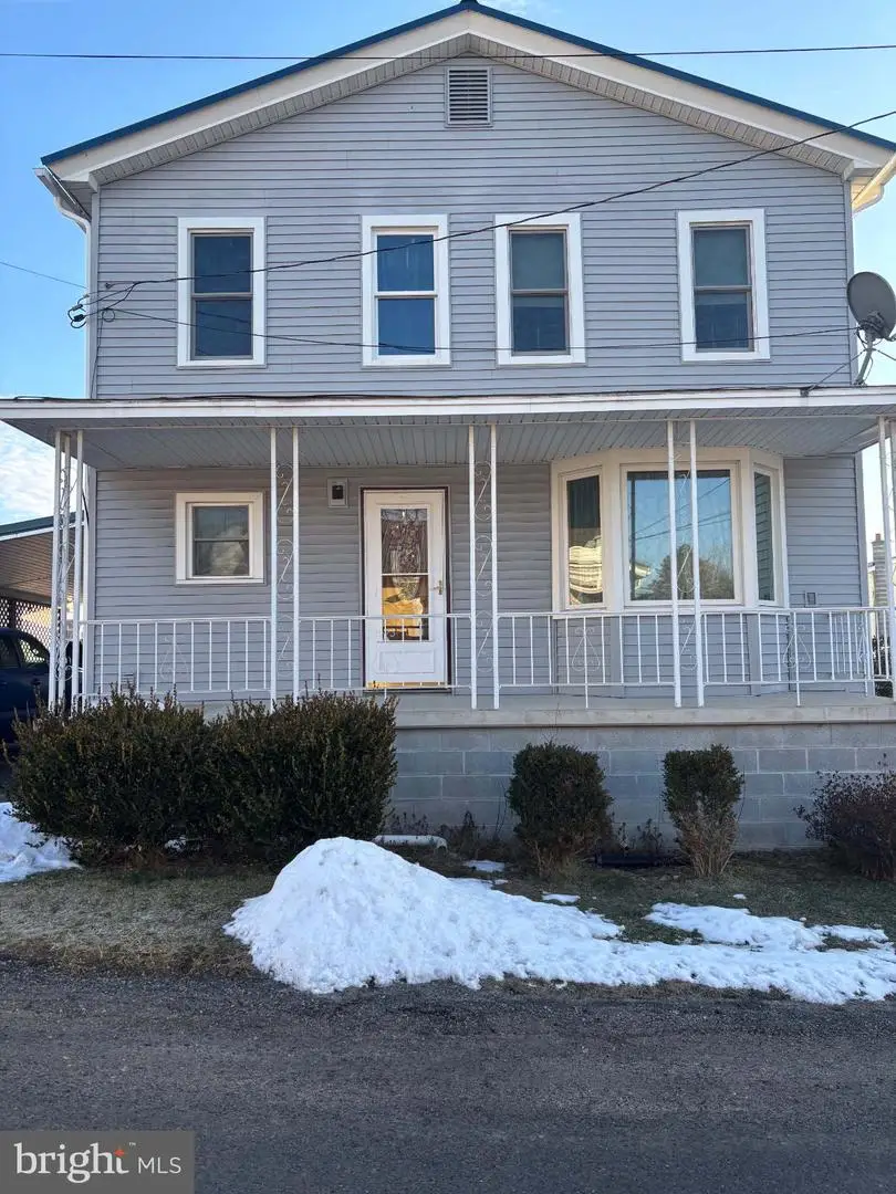 15 S 7th St, Tower City, PA 17980 - Image #1