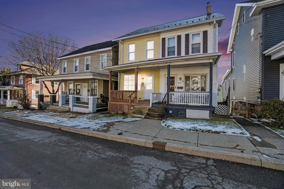 406 E Wiconisco Ave, Tower City, PA 17980 - Image #1