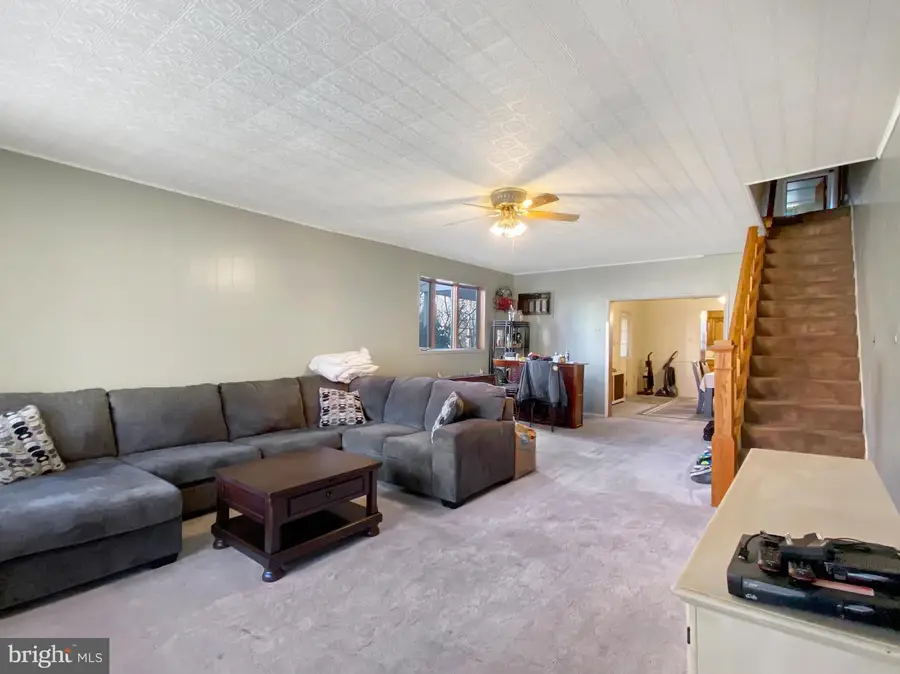 511 N 2nd St, Minersville, PA 17954 - Image #3