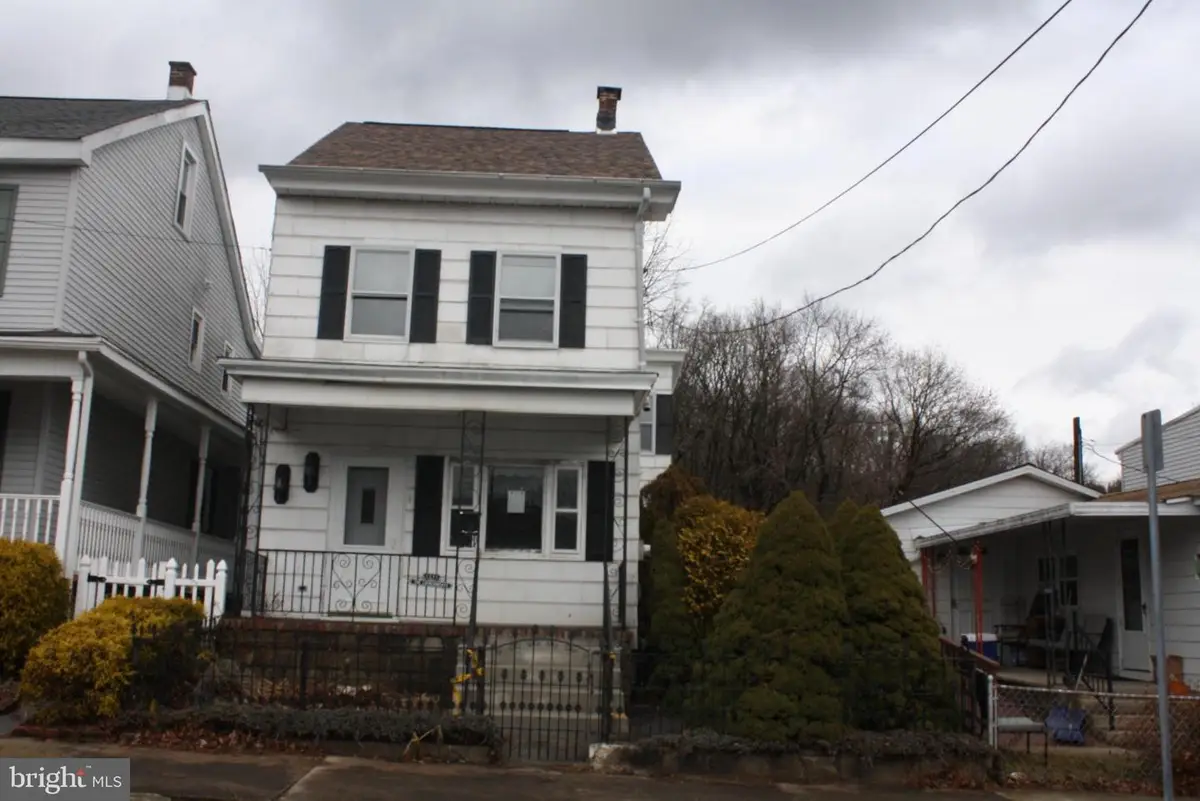 1211 Race St, Ashland, PA 17921 - Image #1