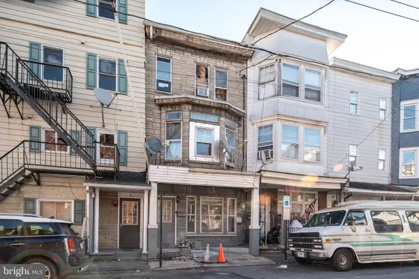 5 S White St, SHENANDOAH, PA 17976