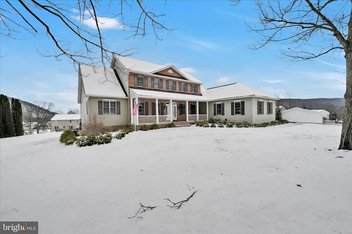 4 Jackson Rd, Pottsville, PA 17901 - Image #1