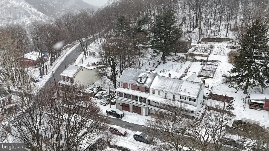 110 Orwigsburg St, Tamaqua, PA 18252 - Image #3