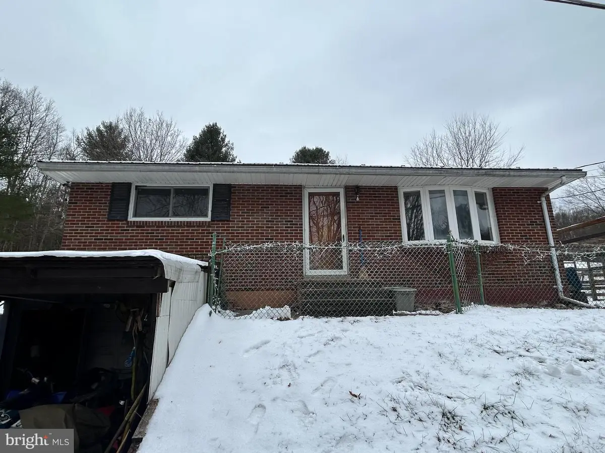 45 Mill St, Branchdale, PA 17923 - Image #1