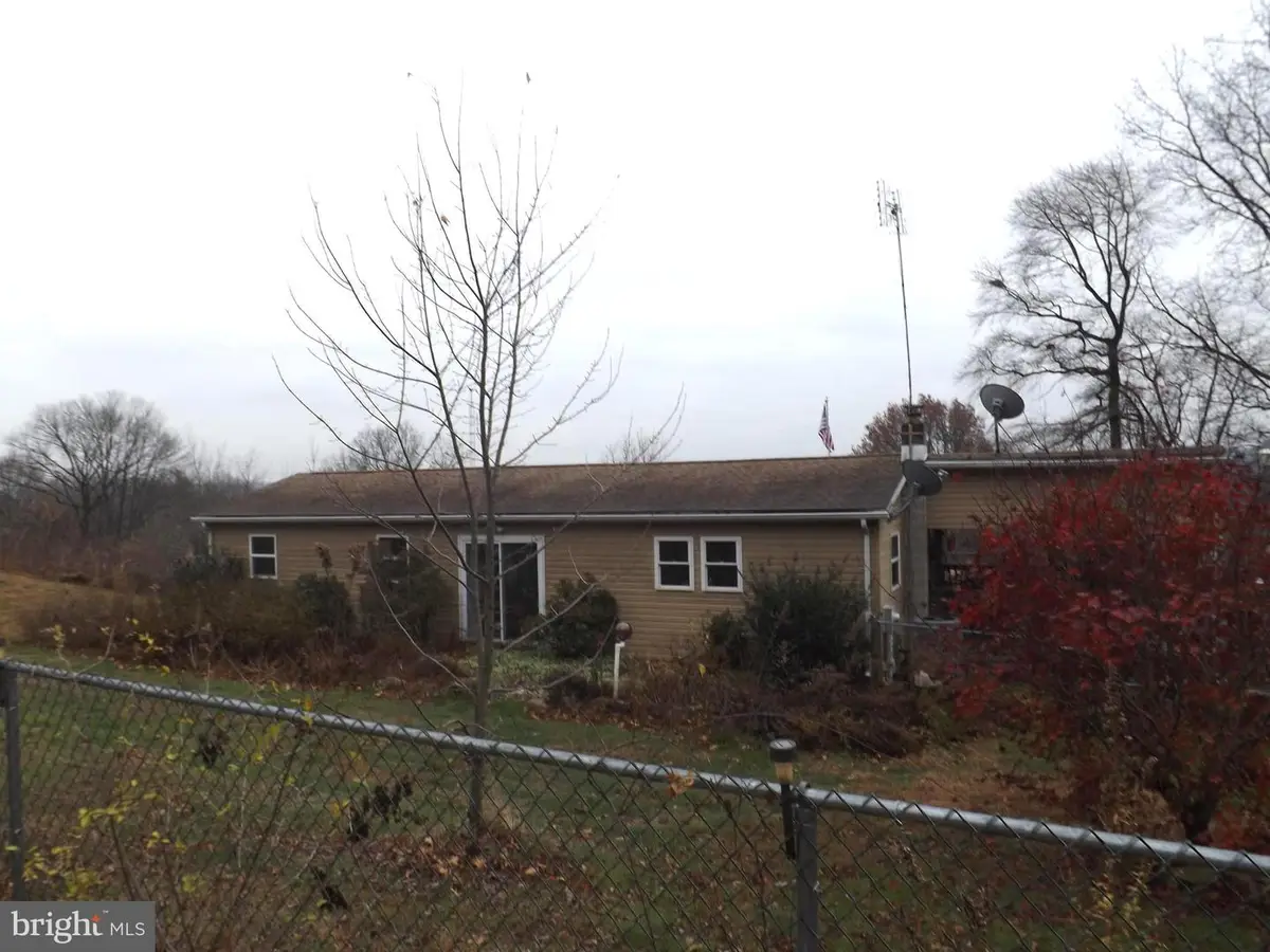 6 E Elda Ave, Schuylkill Haven, PA 17972 - Image #1