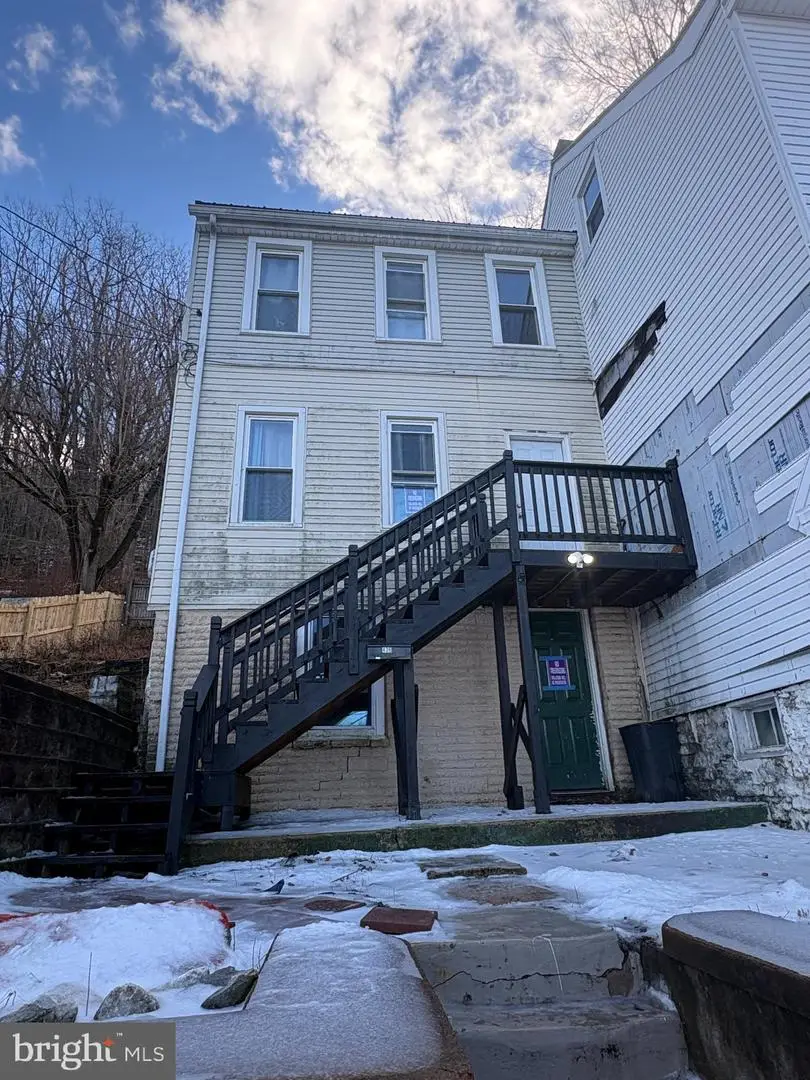 436 W Savory St, Pottsville, PA 17901 - Image #1