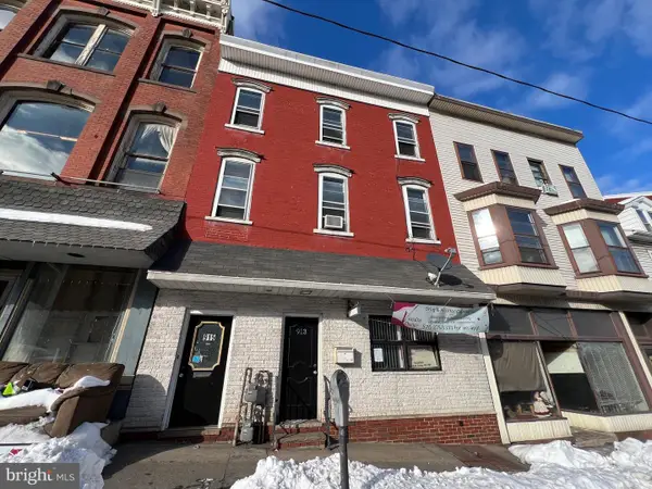 913 Centre St, ASHLAND, PA 17921