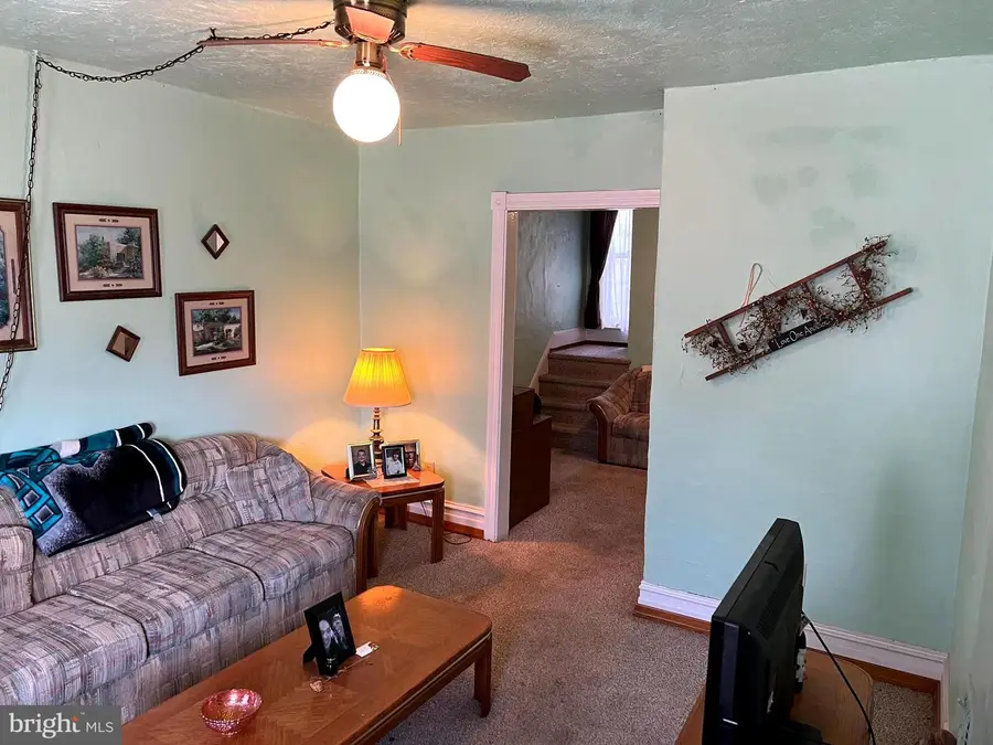 203-1/2 N Lehigh St, Tamaqua, PA 18252 - #2