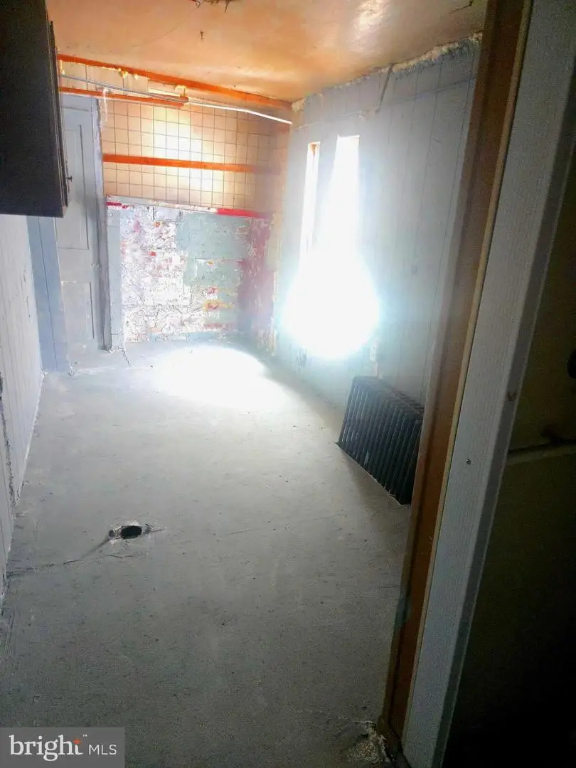 118 S 3rd St, Pottsville, PA 17901 - #2