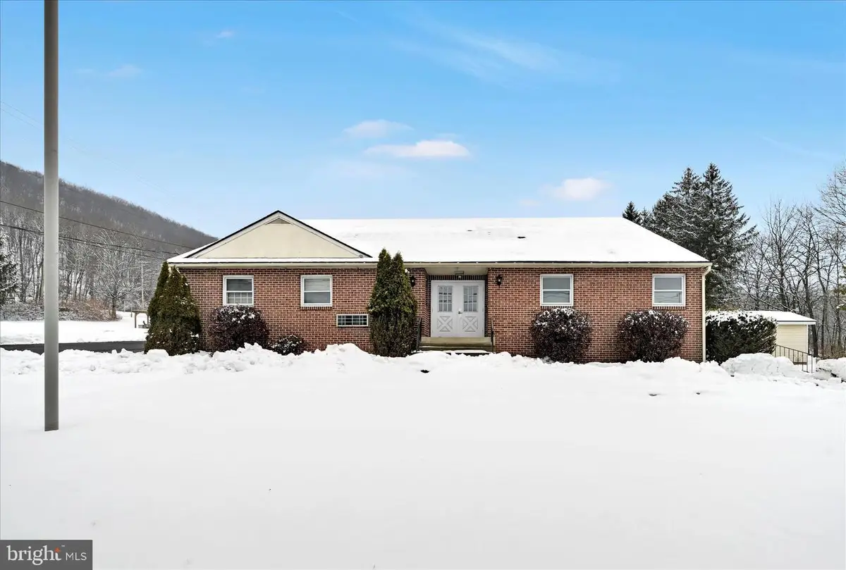 780 Claremont Ave, Tamaqua, PA 18252 - #1