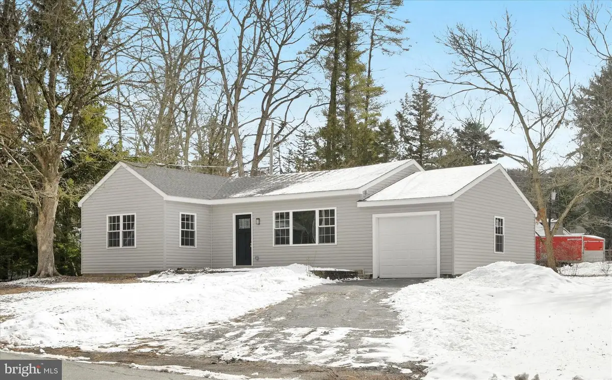 200 Willow Rd, Orwigsburg, PA 17961 - #1