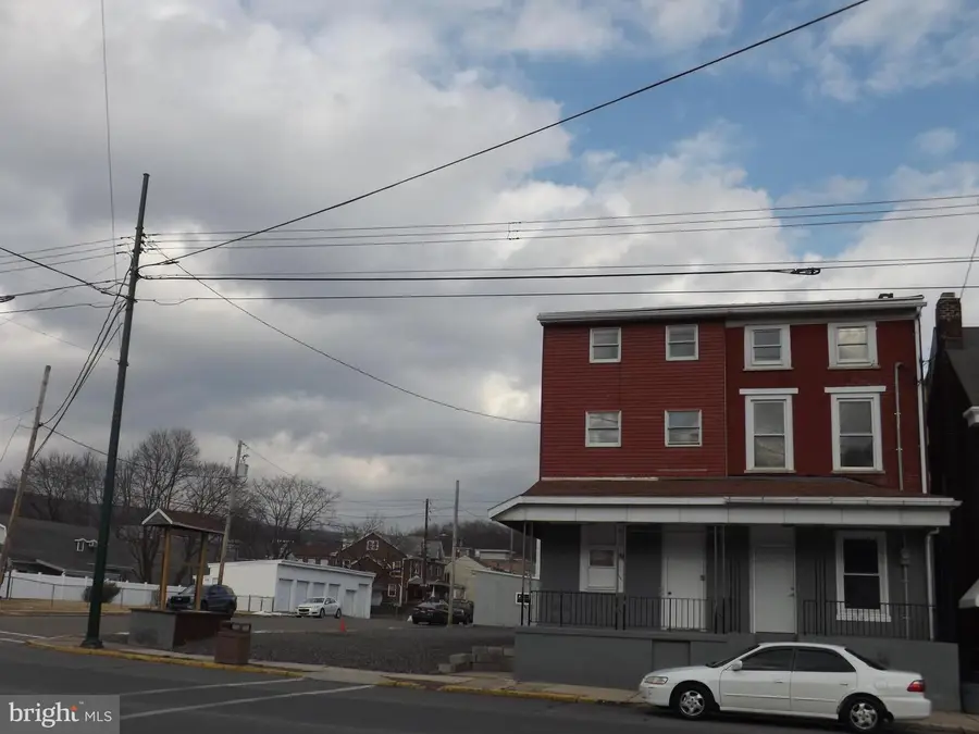 0, 305, 307 S 2nd St, Saint Clair, PA 17970 - #3