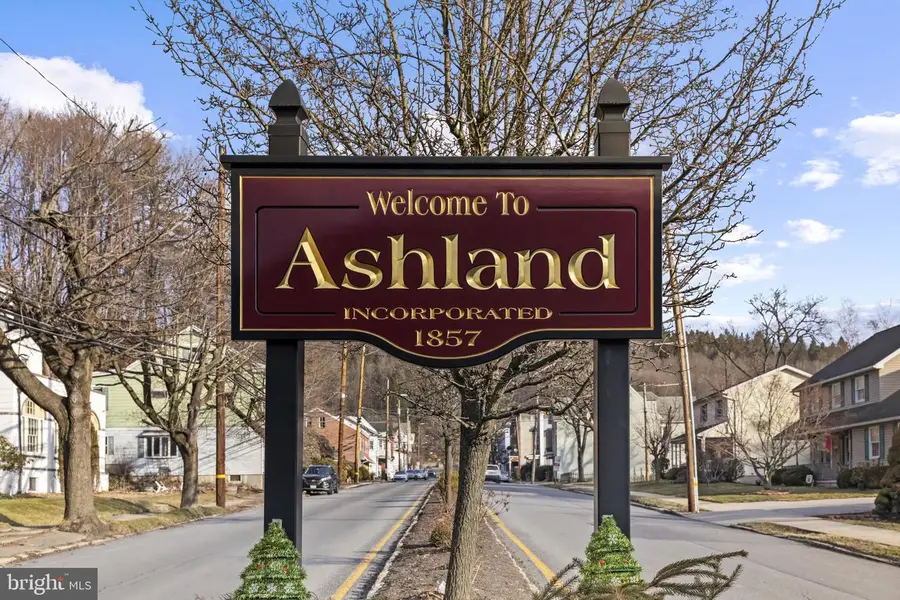 120 W Centre St, Ashland, PA 17921 - #3