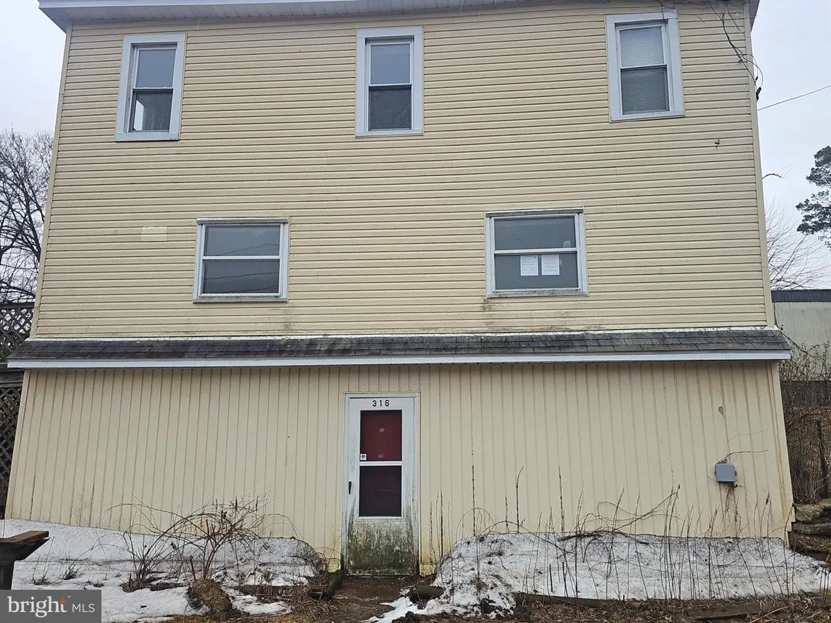316 W Wiconisco St, Muir, PA 17957 - #1