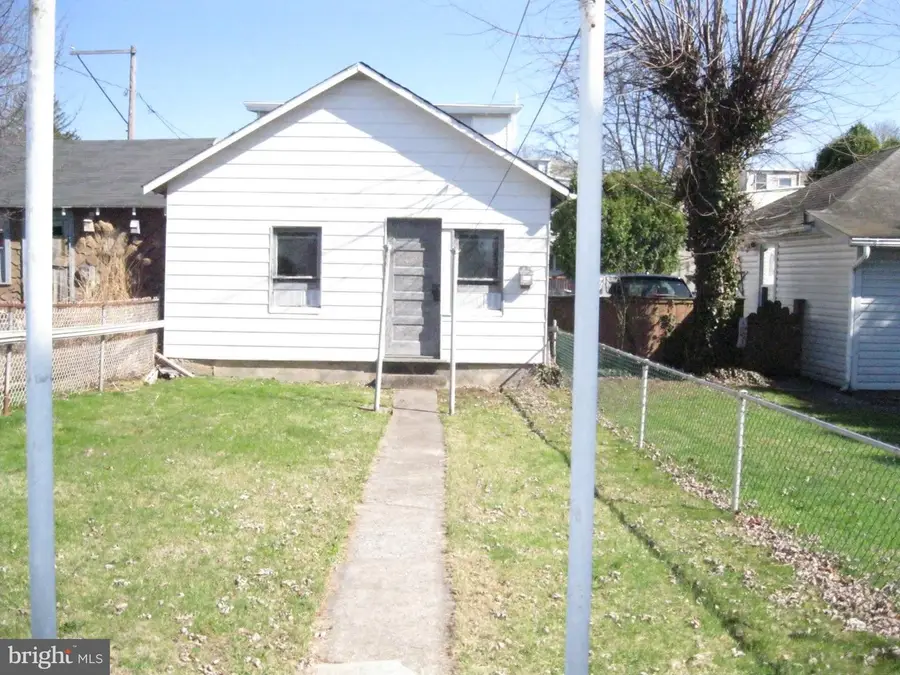 223-s. Liberty, Orwigsburg, PA 17961 - #3