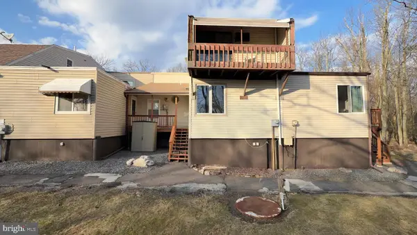 13 Princess Dr, ZION GROVE, PA 17985