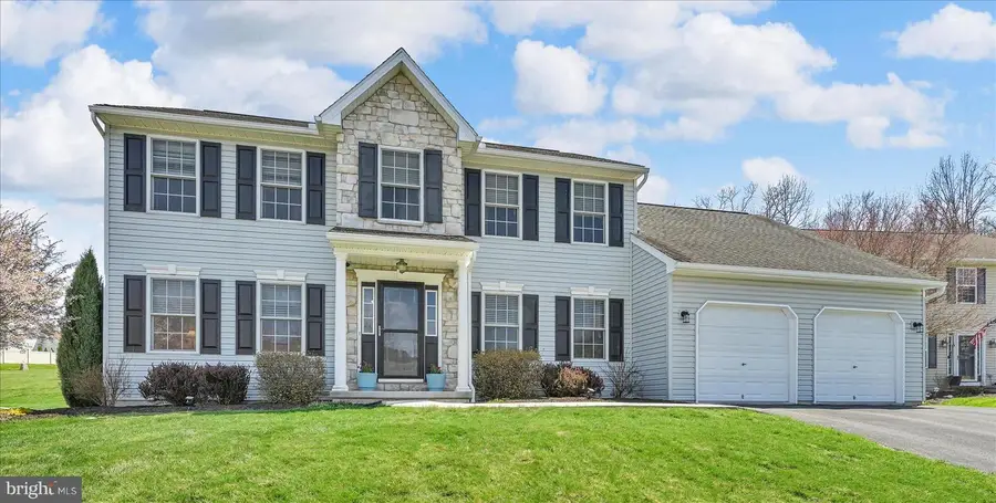 111 Holly Rd, Orwigsburg, PA 17961 - #2