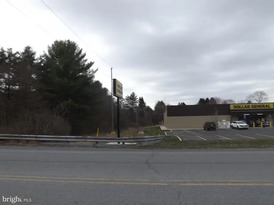 359 Valley St, Mary D, PA 17952 - #3