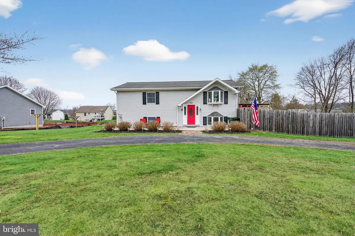 1360 Stag Dr, Auburn, PA 17922 - #1