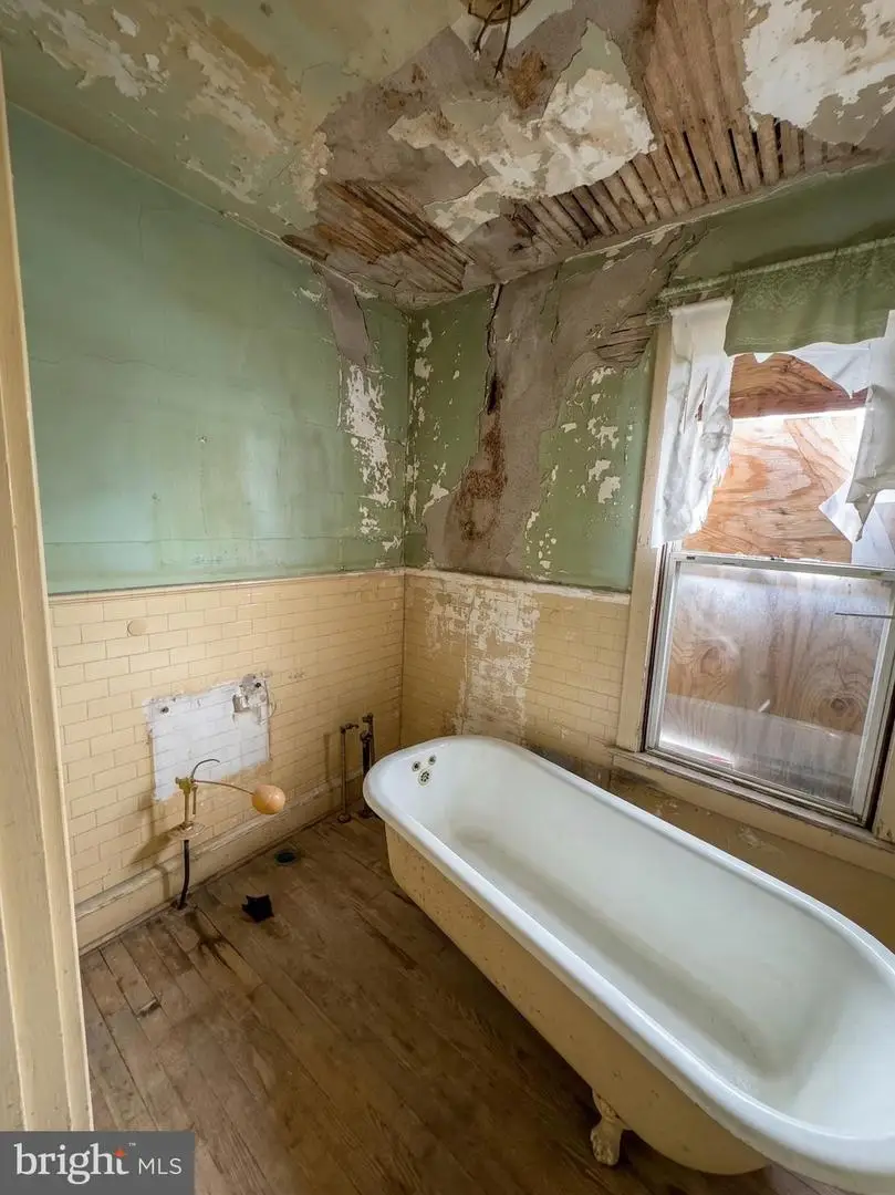 26 & 28 W Market St, Mahanoy City, PA 17948 - #3