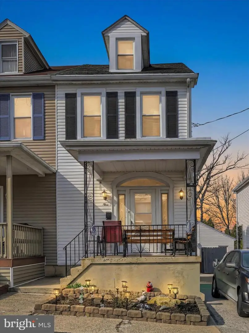 9 N 22nd St, Pottsville, PA 17901 - #1